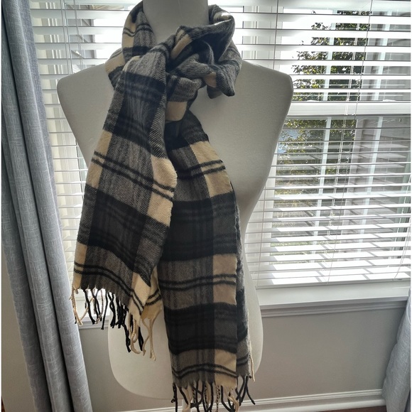 Plaid, Fringed Scarf - Picture 2 of 2